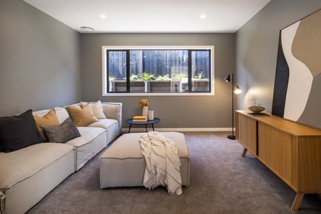 Photo of property in 10 Bosun Place, Te Atatu Peninsula, Auckland, 0610