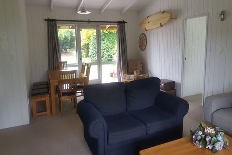 Photo of property in 52 Takiroa Street, Urenui, 4375