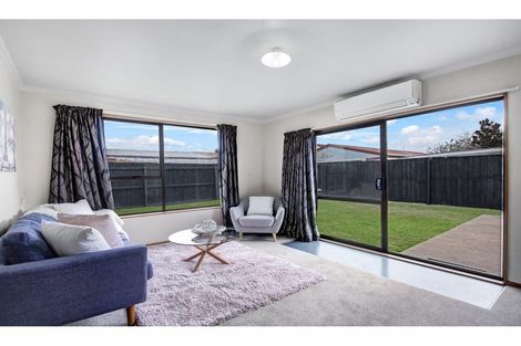Photo of property in 5 Pegasus Avenue, North New Brighton, Christchurch, 8083
