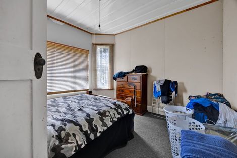 Photo of property in 11 Suffolk Street, Patea, 4520