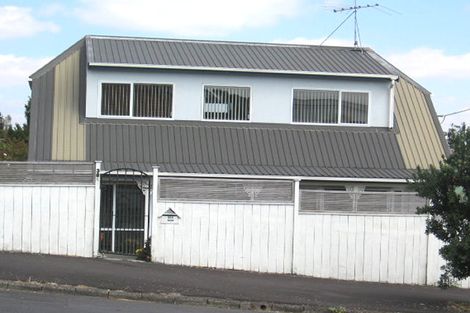 Photo of property in 3/38 Mahara Avenue, Birkenhead, Auckland, 0626