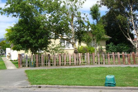 Photo of property in 11 Leicester Crescent, Hoon Hay, Christchurch, 8025