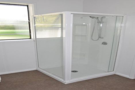 Photo of property in 482 Linwood Avenue, Woolston, Christchurch, 8062