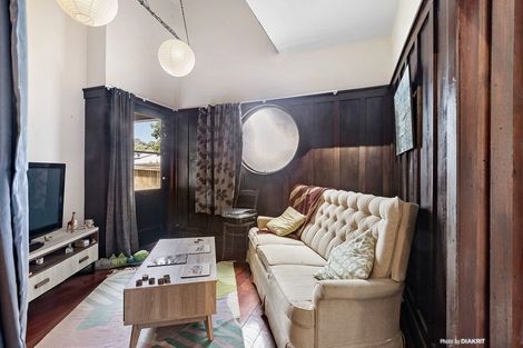 Photo of property in 147 Upland Road, Kelburn, Wellington, 6012