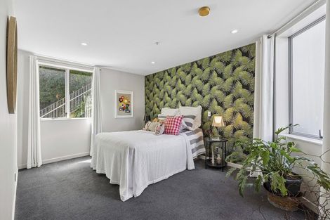 Photo of property in Alto Apartments, 2a/22 Telford Terrace, Oriental Bay, Wellington, 6011