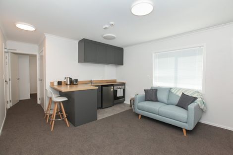 Photo of property in 13u2 Crescent Court, Melville, Hamilton, 3206