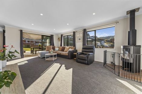 Photo of property in 18 Goddard Way, Sawyers Bay, Port Chalmers, 9023