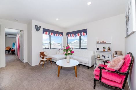 Photo of property in 14 Kotuku Street, Te Atatu Peninsula, Auckland, 0610