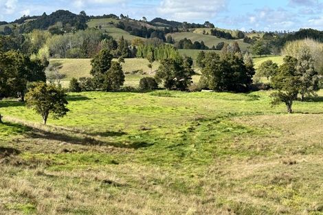 Photo of property in 967 Golden Stairs Road, Taipuha, Maungaturoto, 0589