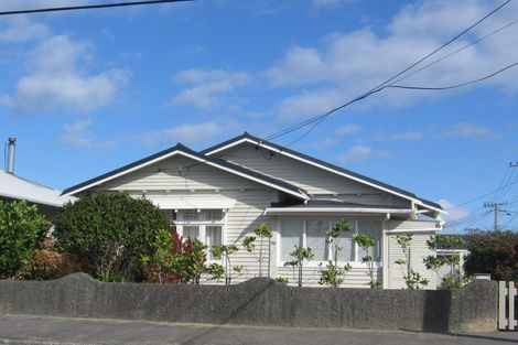 Photo of property in 62 Adelaide Street, Petone, Lower Hutt, 5012