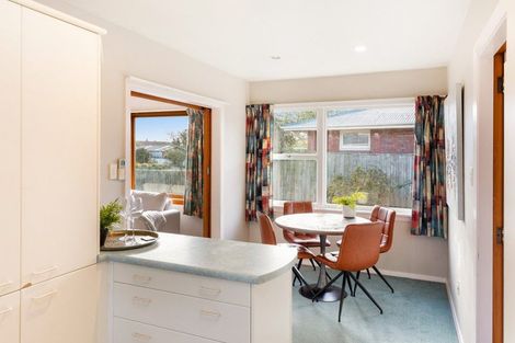 Photo of property in 120 Grimseys Road, Redwood, Christchurch, 8051