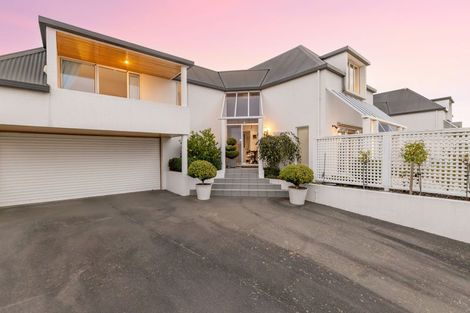 Photo of property in 17 Petworth Place, Westmorland, Christchurch, 8025