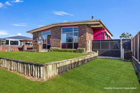 Photo of property in 8 Rewa Street, Inglewood, 4330