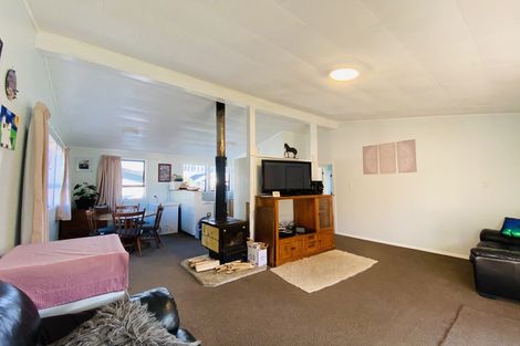 Photo of property in 19 Kirk Crescent, Kawerau, 3127