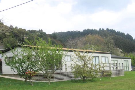 Photo of property in 12 Steep Street, Lake Okareka, Rotorua, 3076