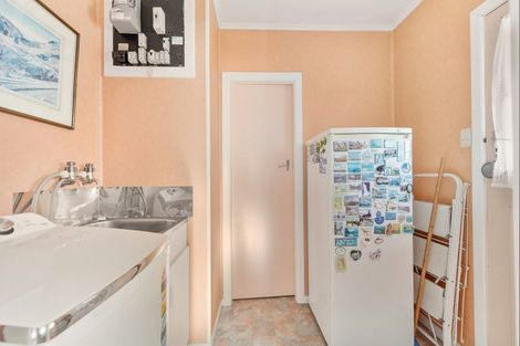 Photo of property in 2 Kiwi Street, East Gore, Gore, 9710