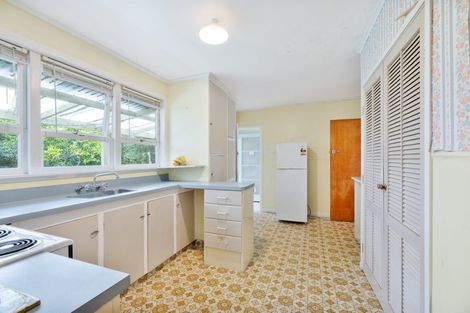 Photo of property in 2/160 Henderson Valley Road, Henderson, Auckland, 0612