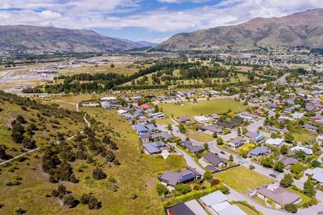 Photo of property in 11b Fastness Crescent, Wanaka, 9305