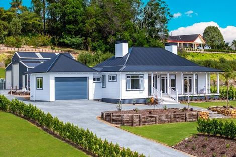 Photo of property in 9 Lone Gum Lane, Kerikeri, 0230