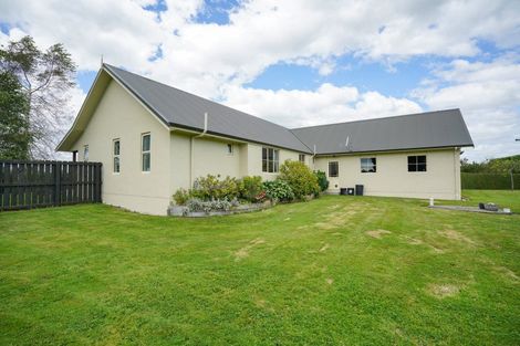 Photo of property in 38b Winton Lorneville Highway, Winton, 9781