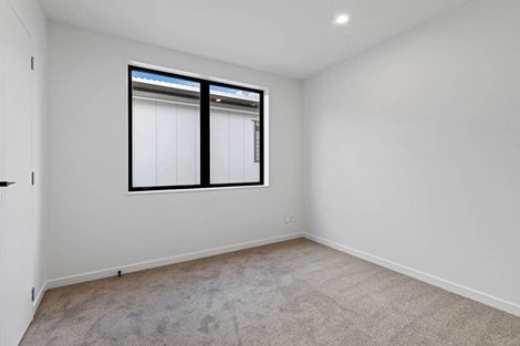 Photo of property in 29 Bronzewater Drive, Silverdale, 0932