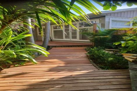Photo of property in 1/23 Alwyn Avenue, Te Atatu South, Auckland, 0610
