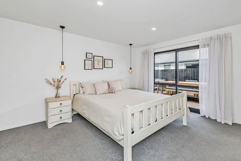 Photo of property in 3 Guyon Street, Marshland, Christchurch, 8083