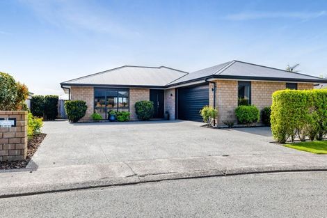 Photo of property in 38 Montague Grove, Stratford, 4332