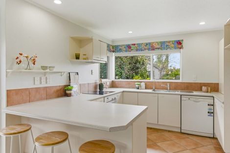 Photo of property in 26 Beach Haven Place, Paraparaumu Beach, Paraparaumu, 5032