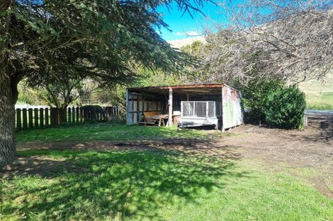 Photo of property in 2915 Tarras-cromwell Road, Tarras, Cromwell, 9383