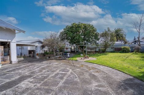 Photo of property in 39 Guy Street, Dannevirke, 4930