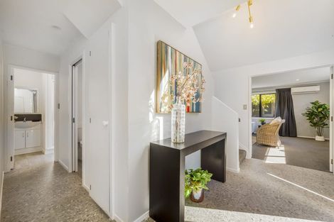 Photo of property in 17 Sayers Crescent, Ilam, Christchurch, 8041