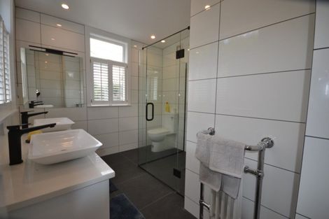 Photo of property in 6 Orangi Kaupapa Road, Northland, Wellington, 6012