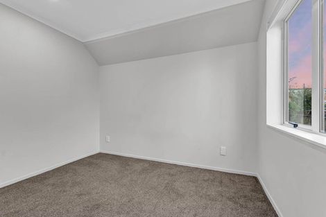 Photo of property in 17f Prictor Street, Papakura, 2110