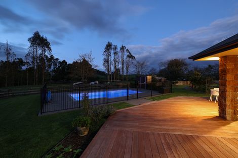 Photo of property in 681 Beechey Street, Pirongia, 3802