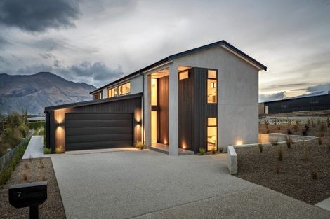 Photo of property in 7 Mills Road, Wanaka, 9305