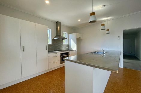 Photo of property in 175a Tukapa Street, Westown, New Plymouth, 4310