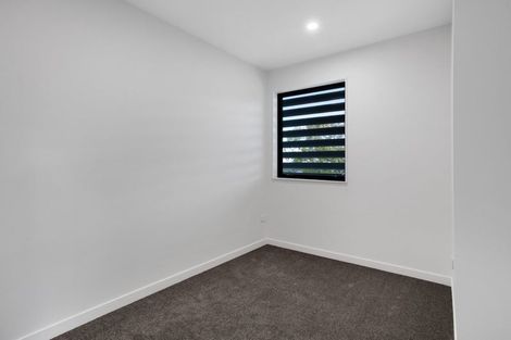 Photo of property in 4/196 Royal Road, Massey, Auckland, 0614