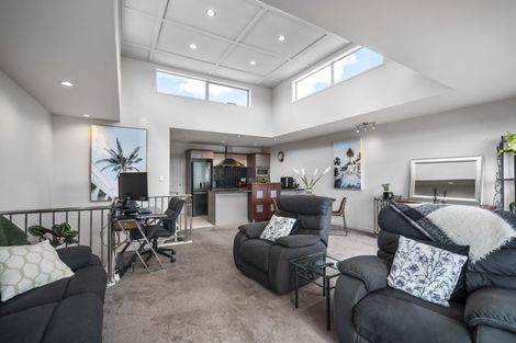 Photo of property in 6/29 Third Avenue, Tauranga, 3110