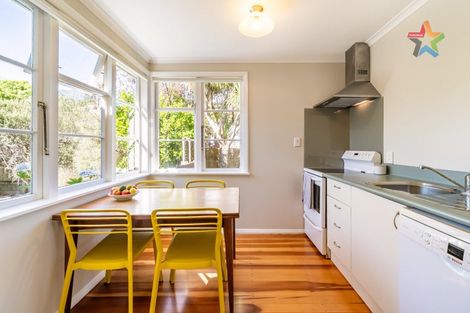 Photo of property in 126 Kowhai Street, Naenae, Lower Hutt, 5011