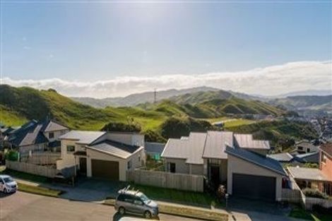Photo of property in 9d2 Comber Place, Johnsonville, Wellington, 6037