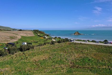 Photo of property in 23 Monkey Island Road, Orepuki, Riverton, 9881