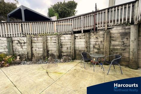 Photo of property in 151c Colwill Road, Massey, Auckland, 0614