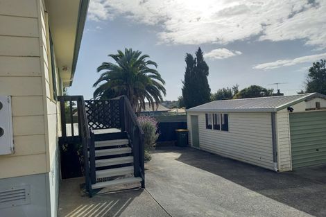 Photo of property in 19a Kayes Road, Pukekohe, 2120