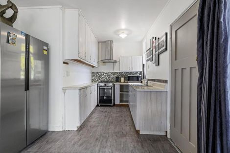 Photo of property in 16b Maire Street, Inglewood, 4330