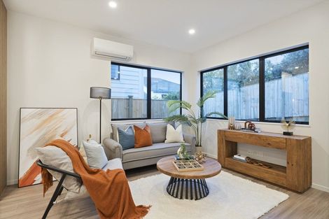 Photo of property in 38b Caversham Drive, Torbay, Auckland, 0630