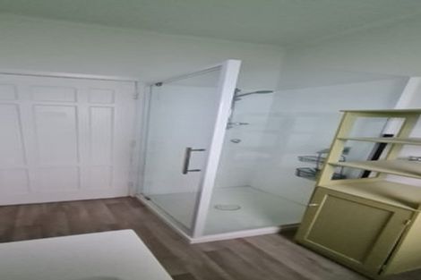 Photo of property in 4/71 Garden Road, Northland, Wellington, 6012