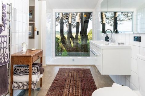 Photo of property in 46a Grafton Road, Roseneath, Wellington, 6011