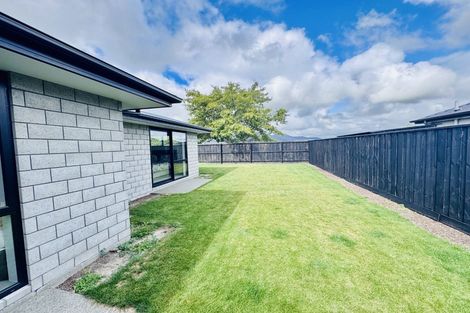 Photo of property in 30 Marcoola Drive, Rolleston, 7614