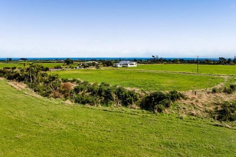 Photo of property in 2288 Eltham Road, Awatuna, Hawera, 4679